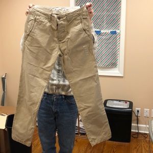 A&F slim straight 32x32 khaki colored jeans NWT